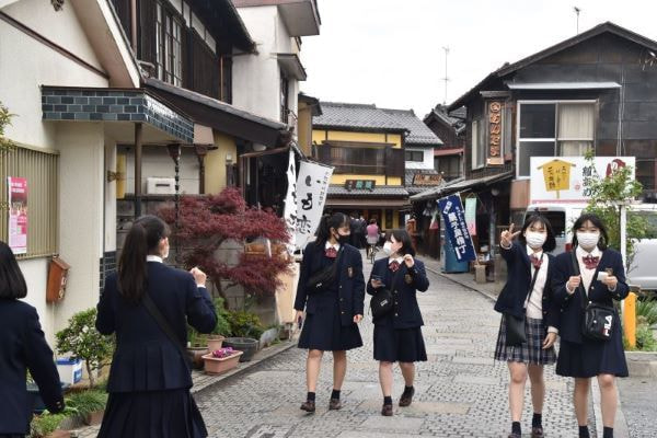 春の遠足｜年間行事｜山村学園高等学校
